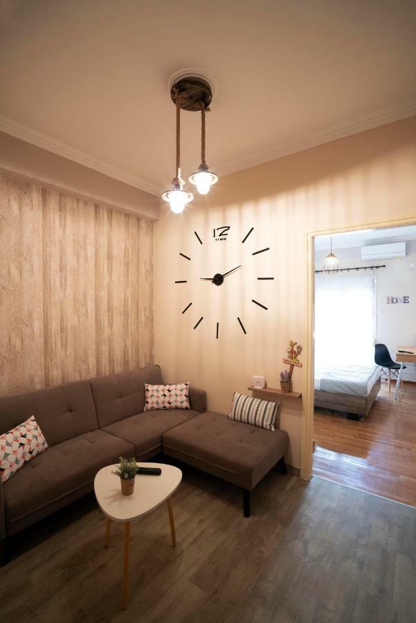 אתונה Cozy Apt Next To Metro And Close To Acropolis! מראה חיצוני תמונה