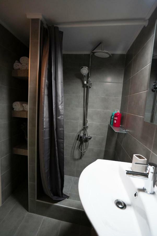 אתונה Cozy Apt Next To Metro And Close To Acropolis! מראה חיצוני תמונה